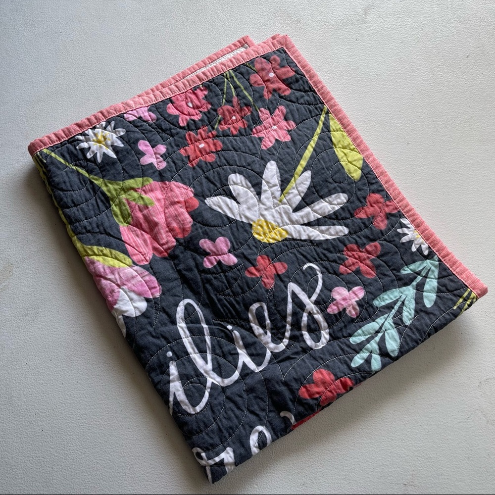 Quilt like blanket